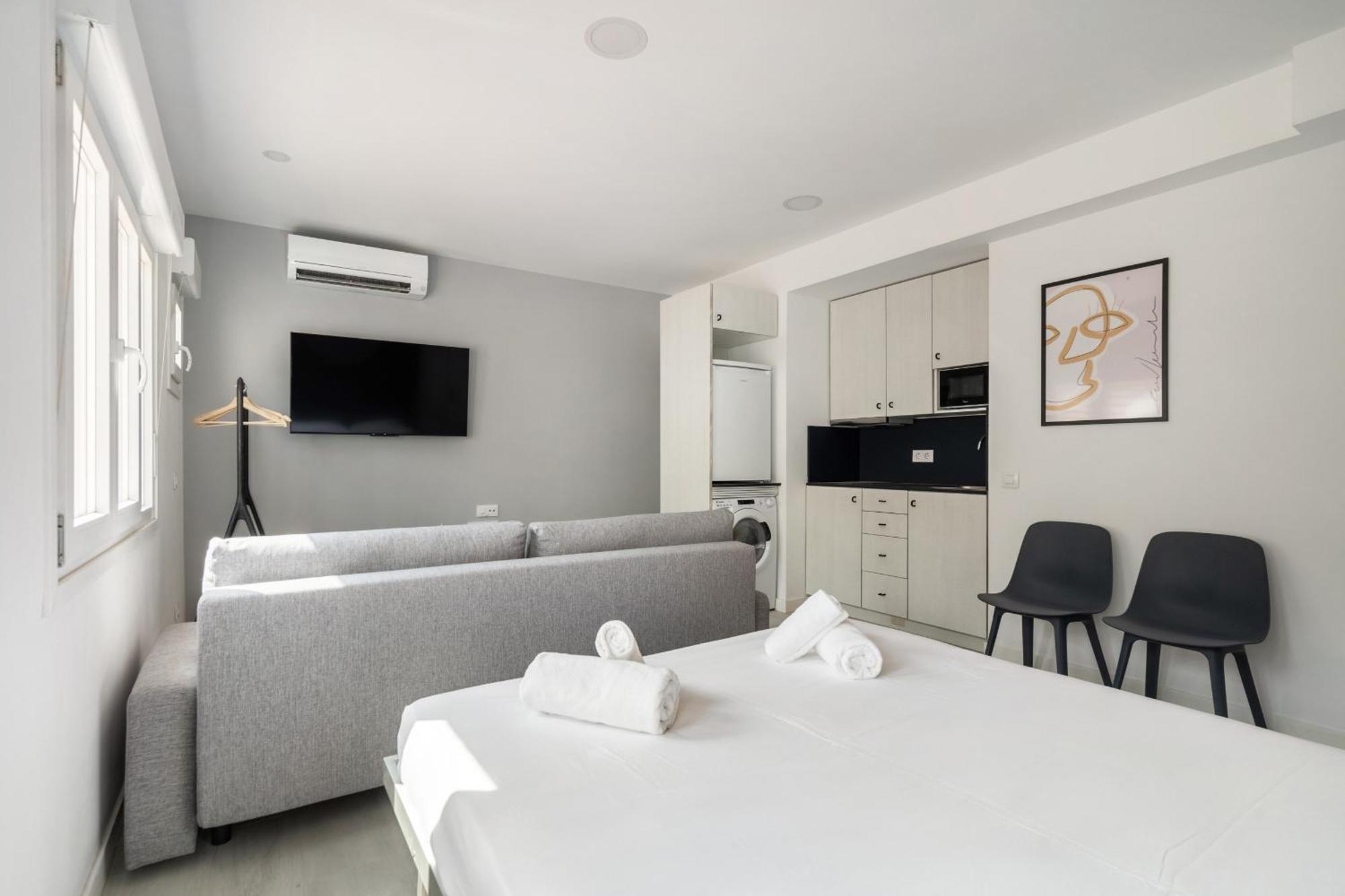 Madriver Apartamentos Reformados Con Parking Gratuito Eksteriør bilde