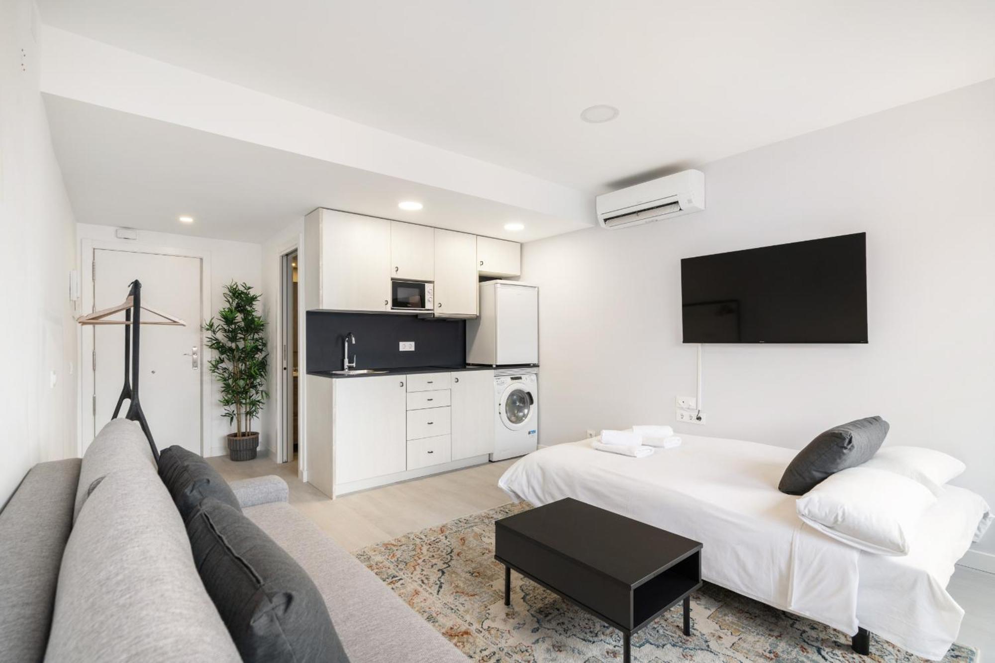 Madriver Apartamentos Reformados Con Parking Gratuito Eksteriør bilde